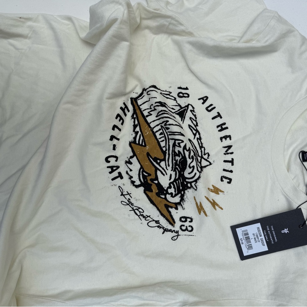 Frye Authentic Graphic Tee in Cream, Unisex Size Large, NWT